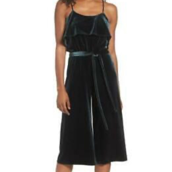 Ali & Jay Hustle Green Velvet Crop Jumpsuit L - Picture 2 of 5